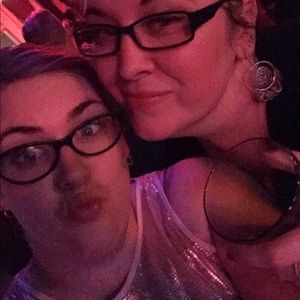 Meet your Posher, Randi